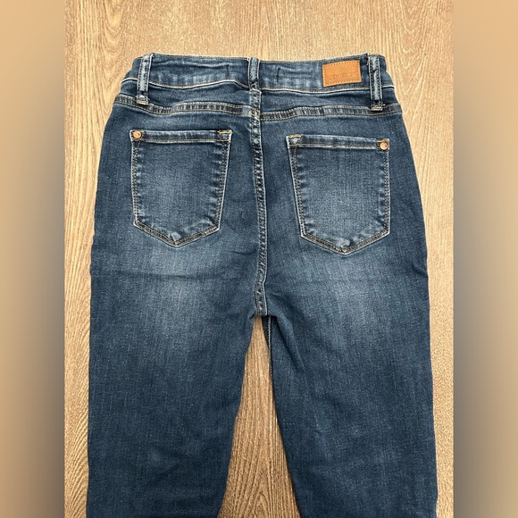 JUDY BLUE SKINNY FIT BUTTON FLY JEANS - Size 3/26 - Picture 6 of 6
